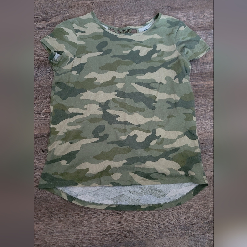 Girls size XL Old Navy camo top